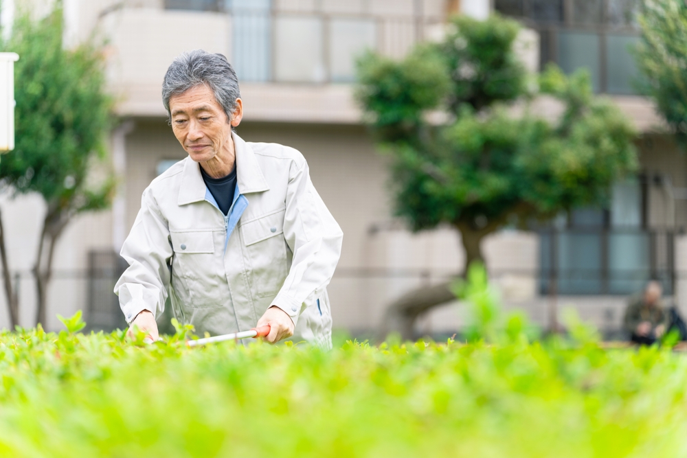 兼職工作讓年長者繼續動，也讓他們跟年輕人相處。
