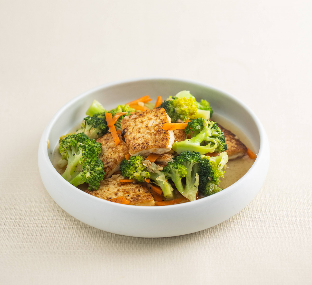 綠花椰薑黃炒豆腐